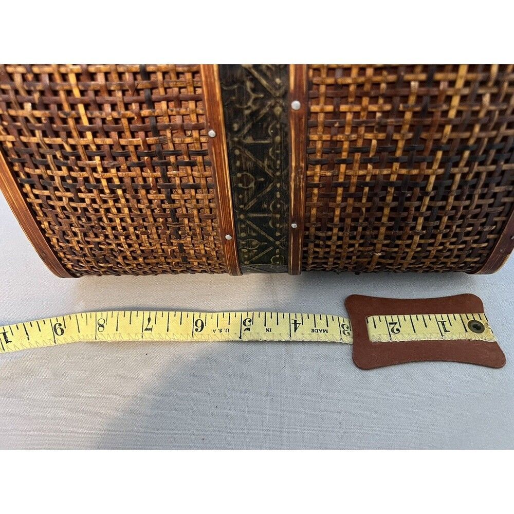 Wooden Vintage Unique Handbag With Metal Latch Purse - Picture 10 of 12